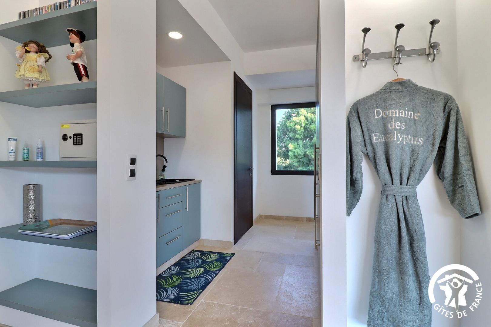 Domaine des Eucalyptus, Mollégès - photo 29