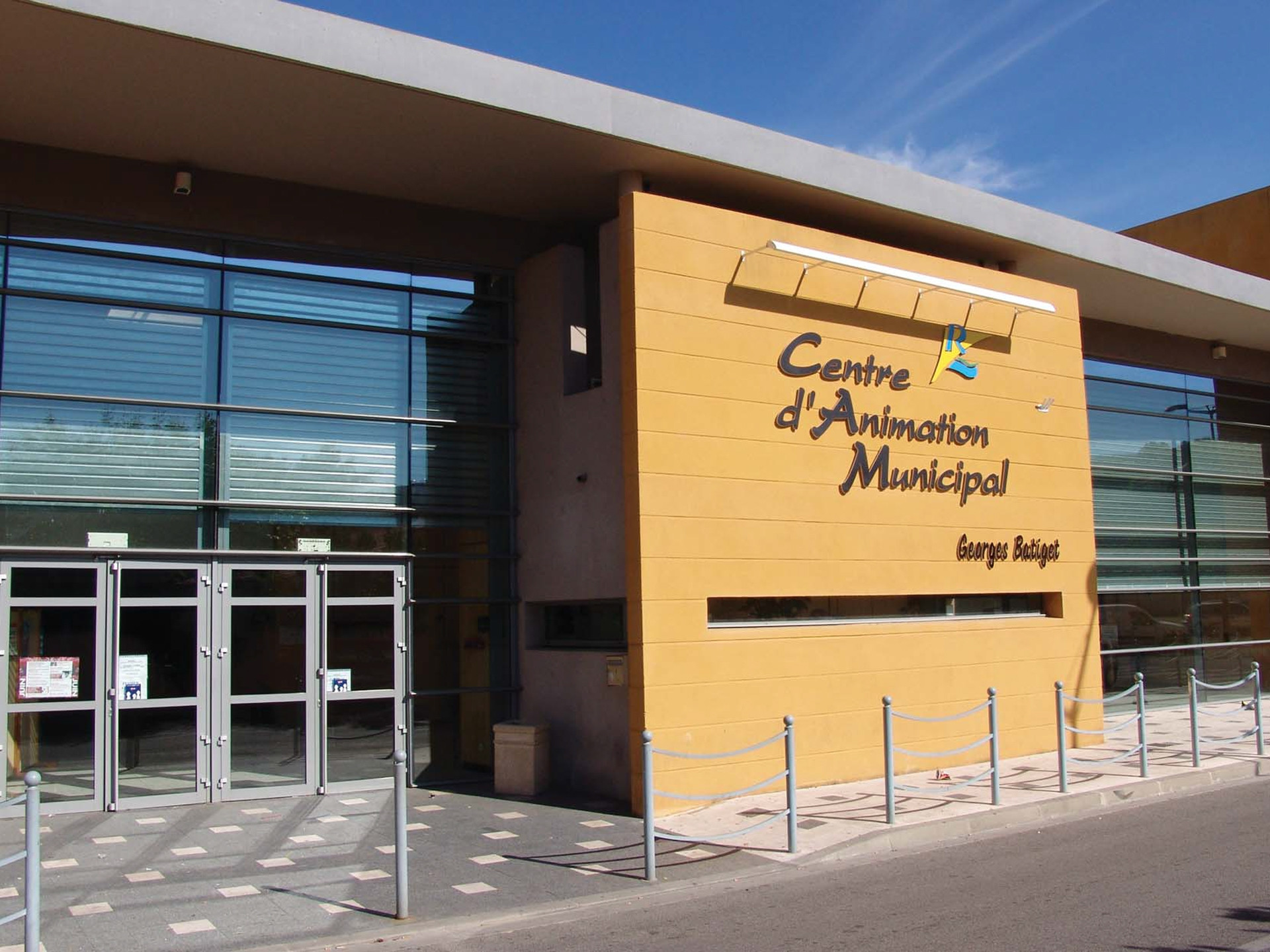 Centre d'Animation Municipal Georges Batiget, Rognac - photo 2