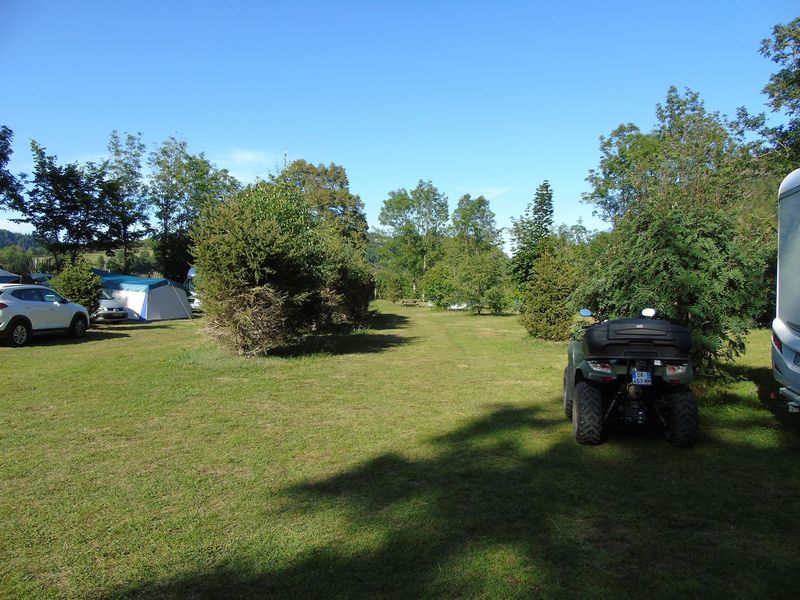 Camping à la ferme - Les Trois Pierres