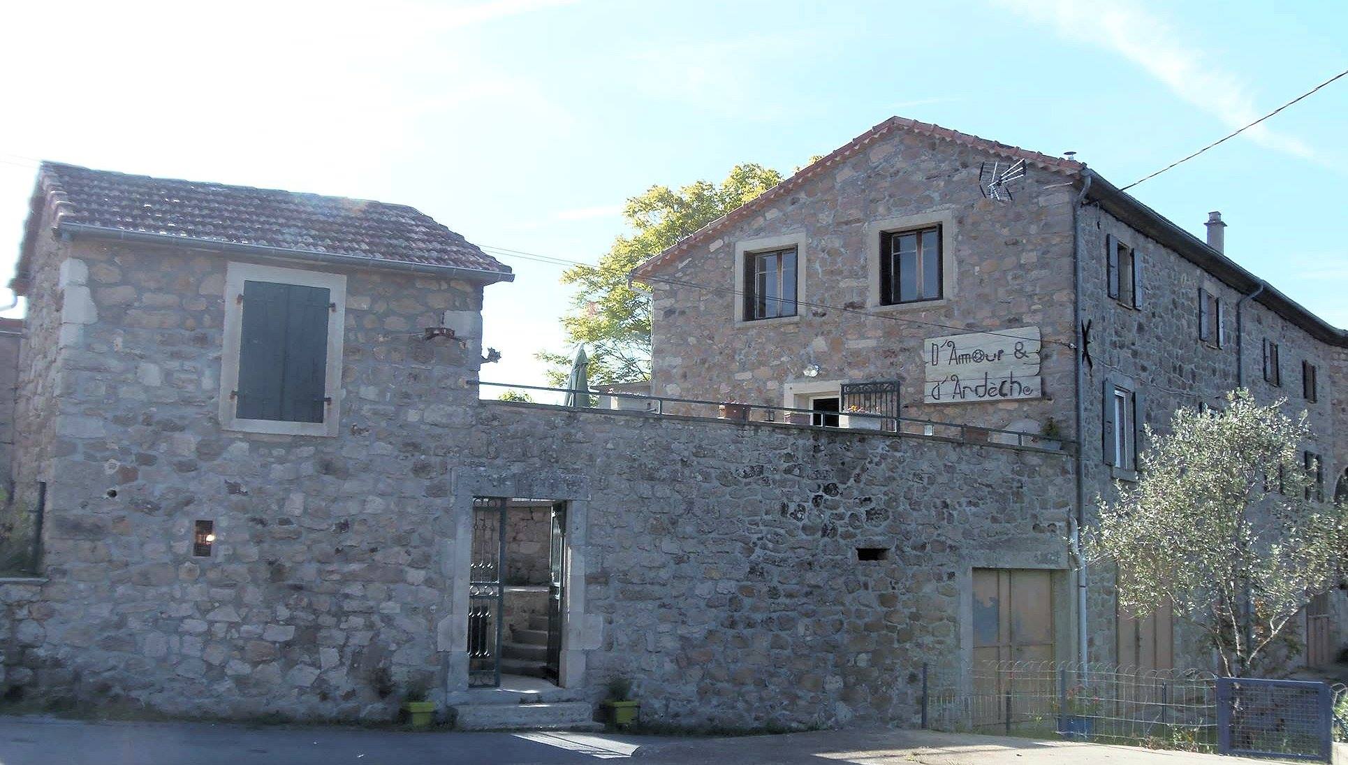 D'Amour et d'Ardèche Guesthouse