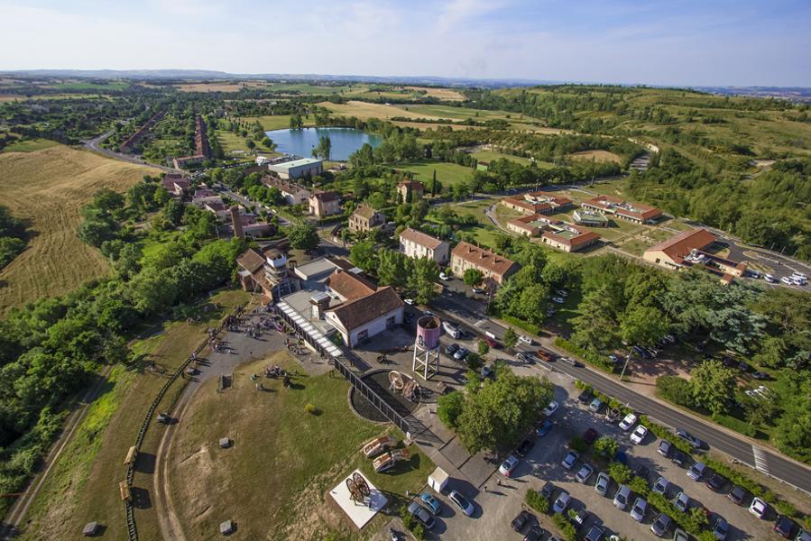 https://static.apidae-tourisme.com/filestore/objets-touristiques/images/178/178/26325682-diaporama.jpg|https://static.apidae-tourisme.com/filestore/objets-touristiques/images/179/178/26325683-diaporama.jpg