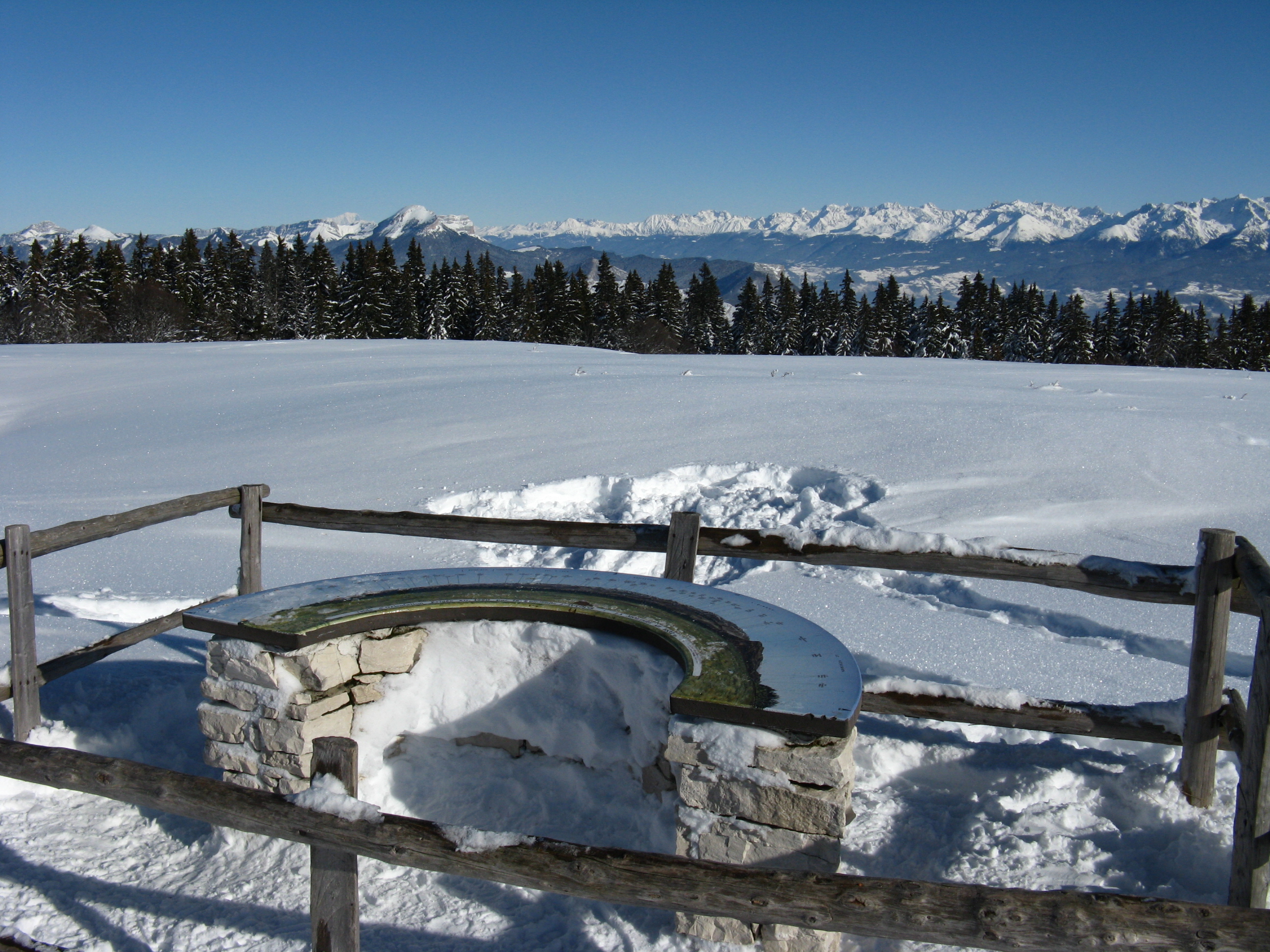 La Molière, snowshoe route