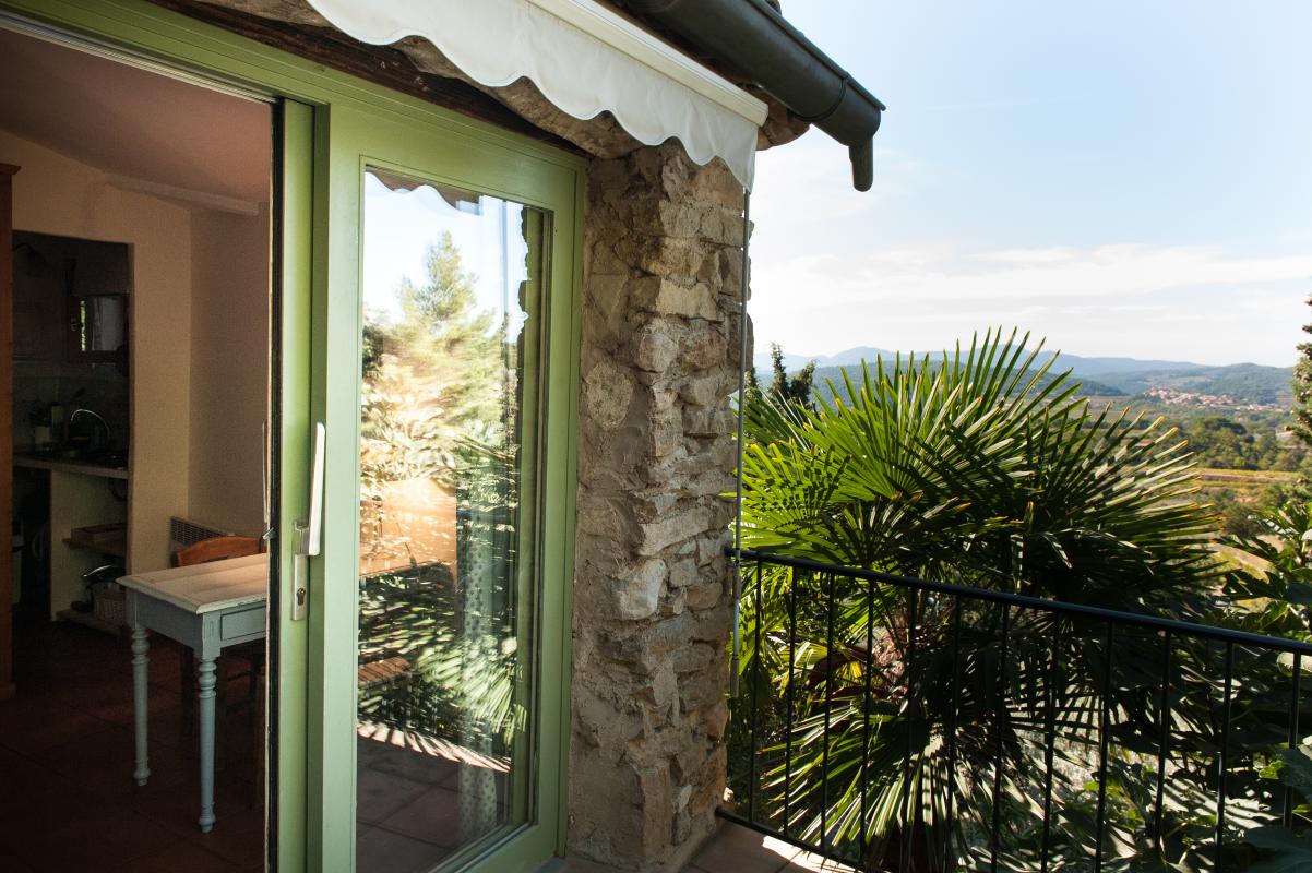 La terrasse avec vue sur le Mont Ventoux.