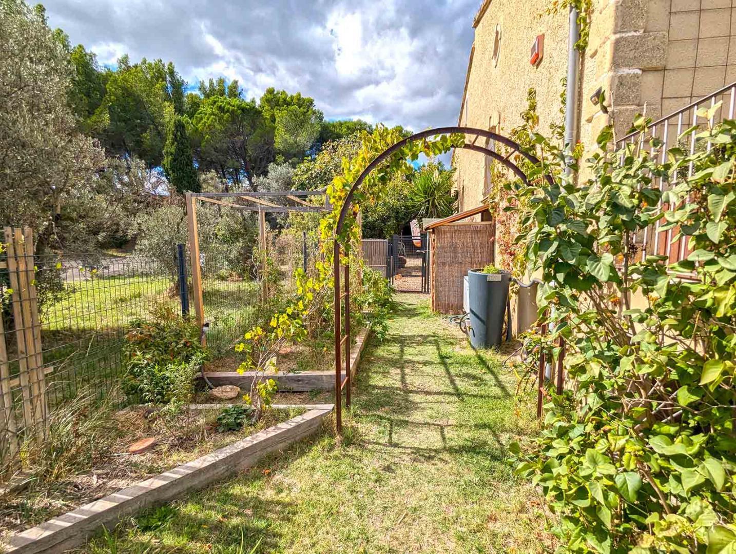 Le Panorama des Alpilles, Aureille - photo 16
