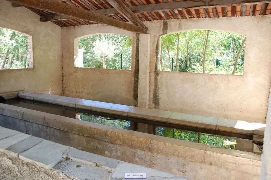 Lavoir de Villecroze