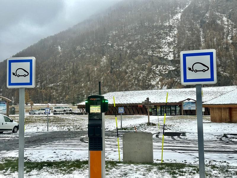 Image Borne de recharge Carreley