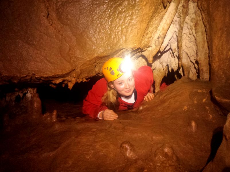 Spéléologie Demi-J Famille Grotte de la Remène avec GEO