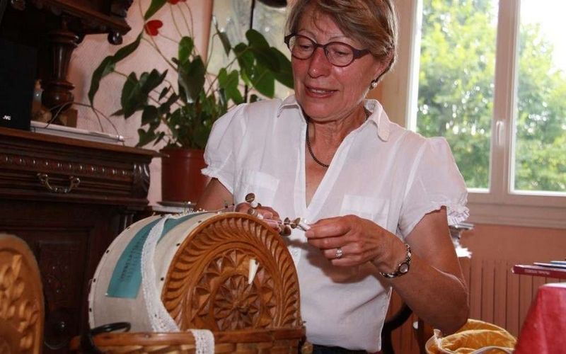 Michelle Andreu - Dentelière