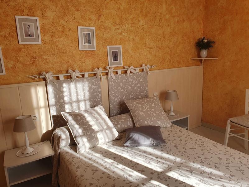 Gîte Le Jardin des Cinq Sens-Chambre Lit double-Tourrette-Levens-Gîtes de France des Alpes-Maritimes