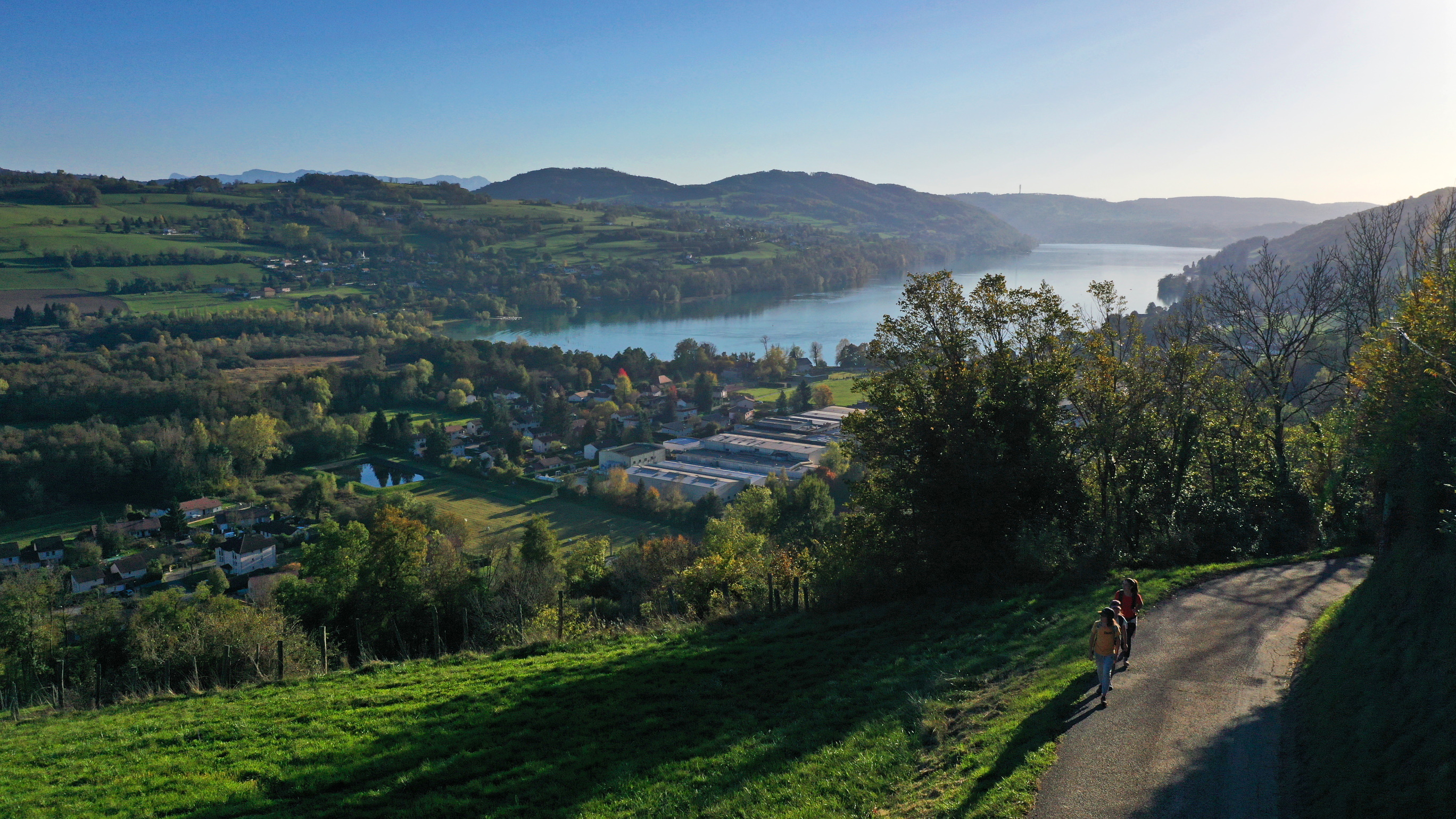 Le lac vu d’en haut, sur les traces de l’an Mil