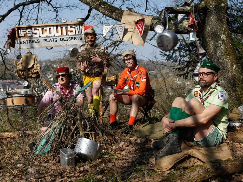 Scènes dété - La cantine des scouts