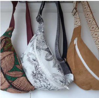 accessoires textiles (cabas, sacs banane, trousses, pochettes, sac besace, porte-monnaie) 