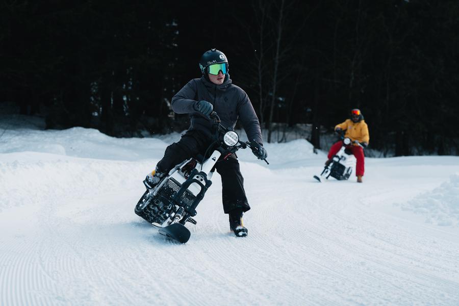 Moonbikes: the electric snowmobile