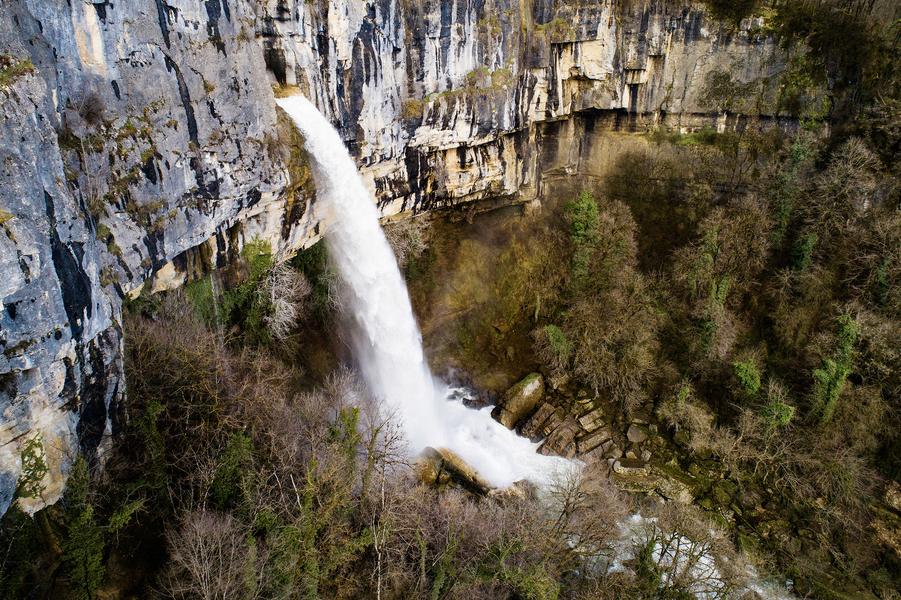 Itinérance l'Ain à Vélo - Le Bugey, paradis des chasseurs de cols (3 jours)_Belley-1