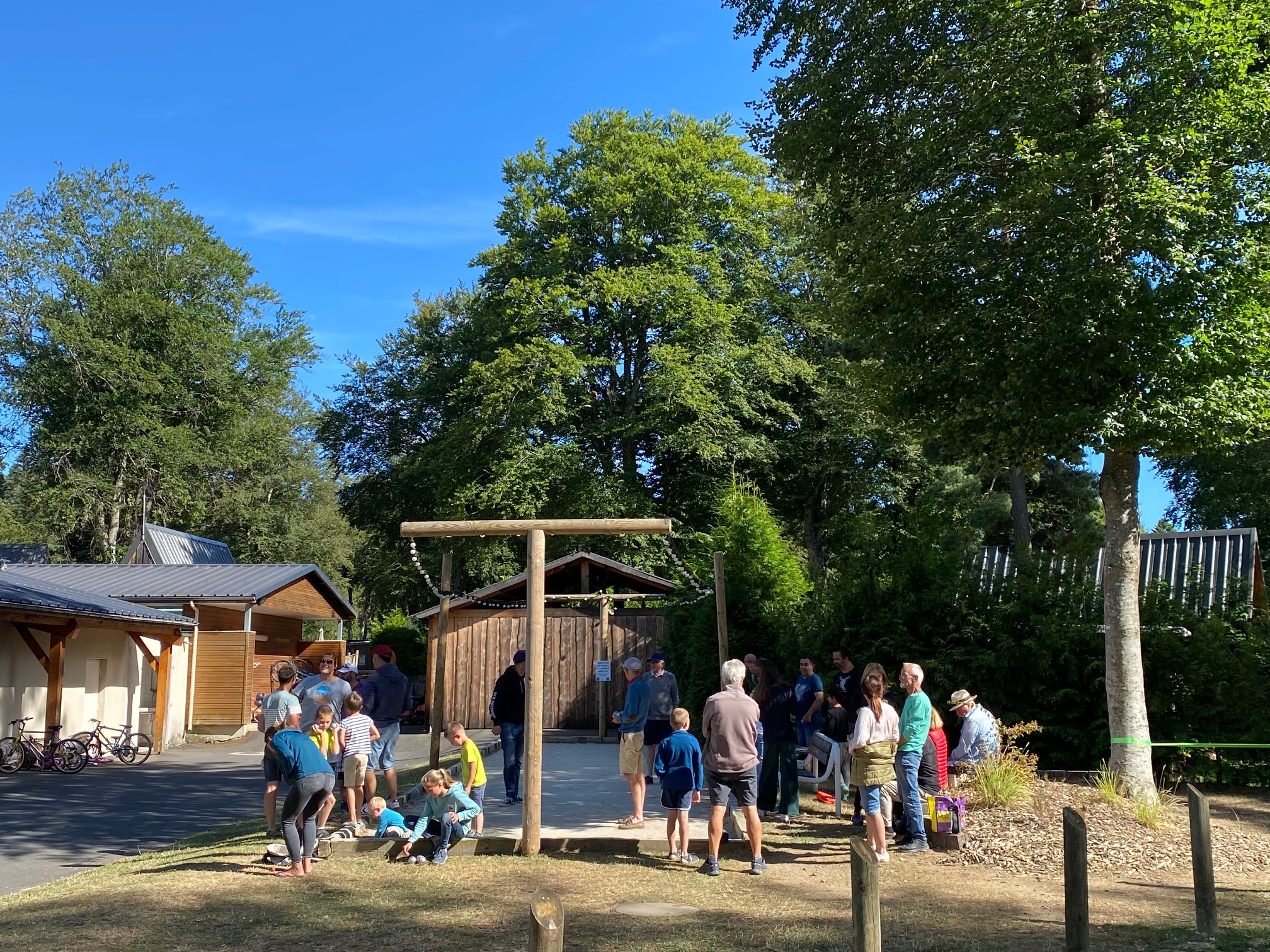 Concours de pétanque