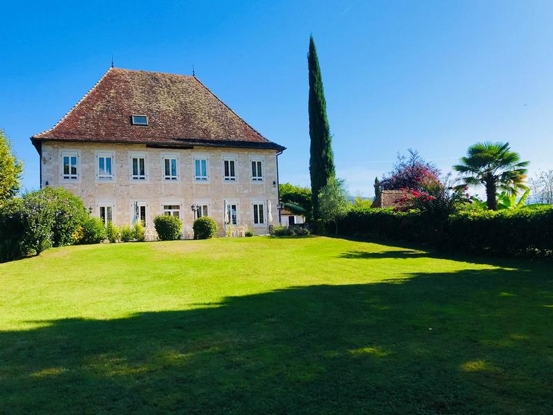 Domaine du Manoir - Chambres d'hôtes à moins d'une heure de Lyon - Balcons du Dauphiné