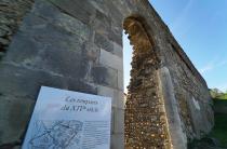 porte-de-givray-roussillon.jpg