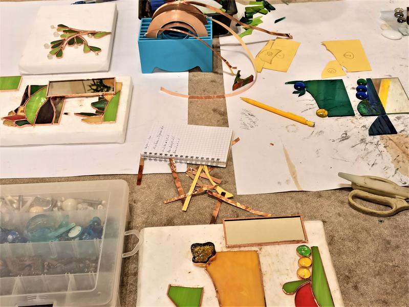 Instant composition et sertissage