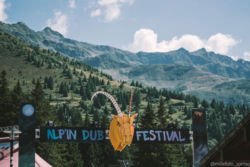 Banderole Alp'in dub