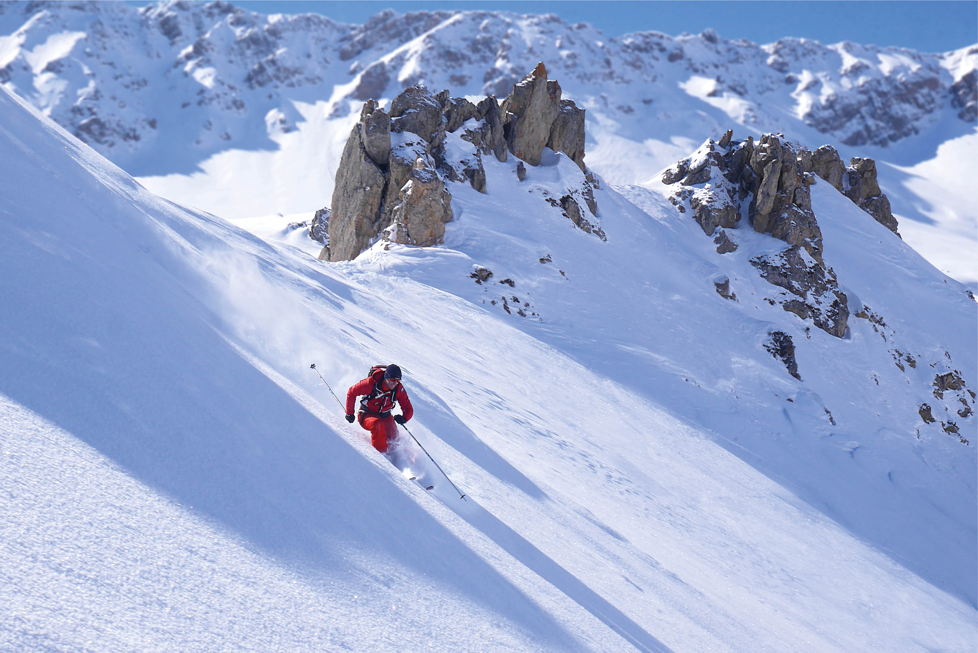 Ski touring with the ESF
