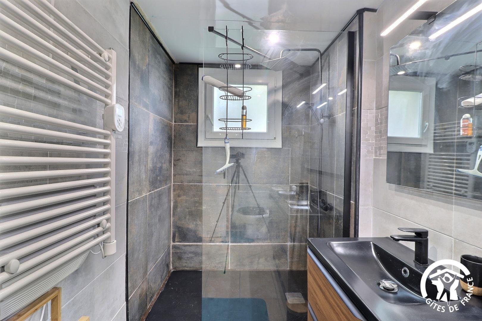 Le Clos Fleuri, Istres - photo 12