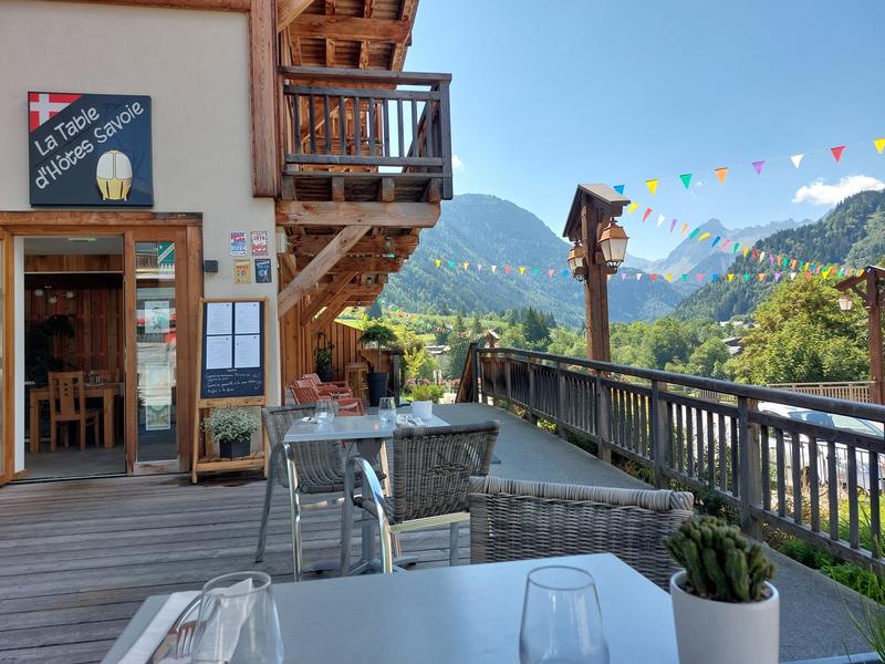Terrasse de la Table d'Hôtes Savoie