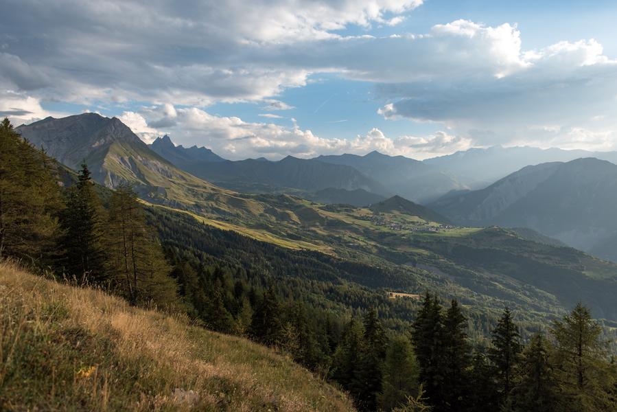 Tour des Aiguilles d'Arves : Albanne - Albiez le Jeune_Montricher-Albanne