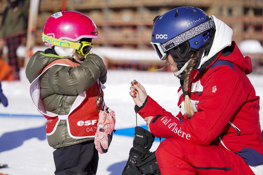 To safely discover snow and sliding_ESF_Val d'Isère