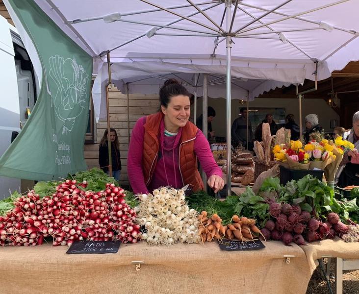 Petit marché paysan à la Ferme de l\'Espoir