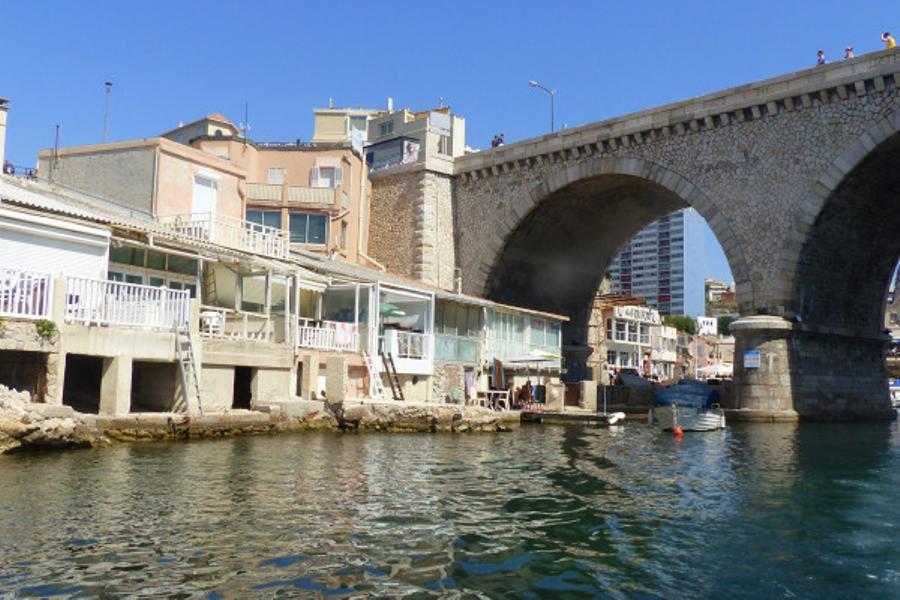 Privatisation d'un bateau : Visite des calanques de Marseille