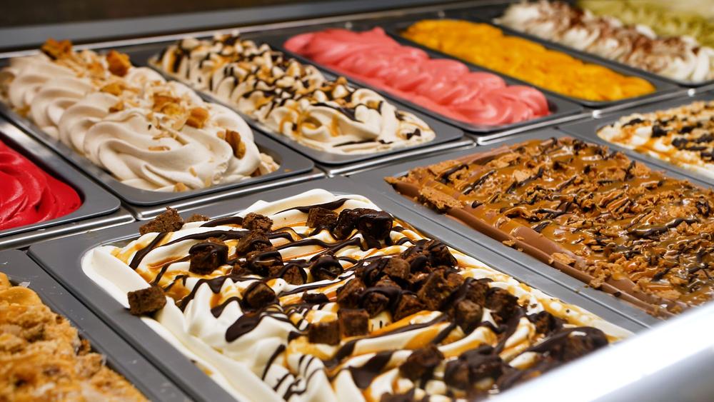 Bacs de glaces artisanales Moustache