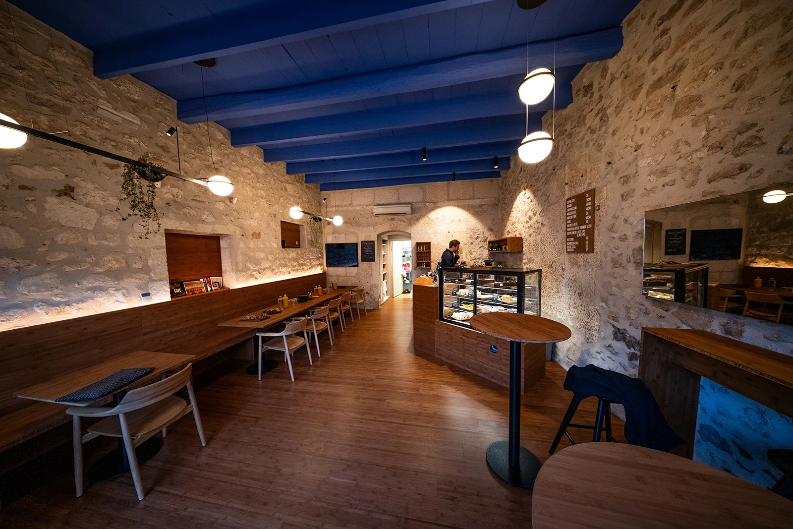 Coffee Shop Bonbon