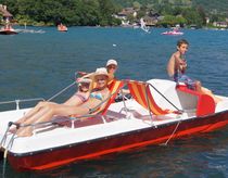 pedalo lac d'Annecy