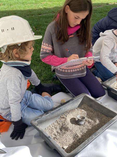 Groupes Enfants - Les petits archéologues