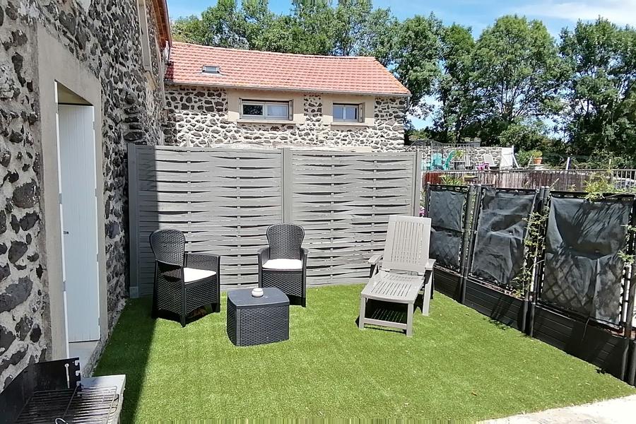 Coin repos privatif -Sylilanse - Gîte Chante Mûre à St Pons