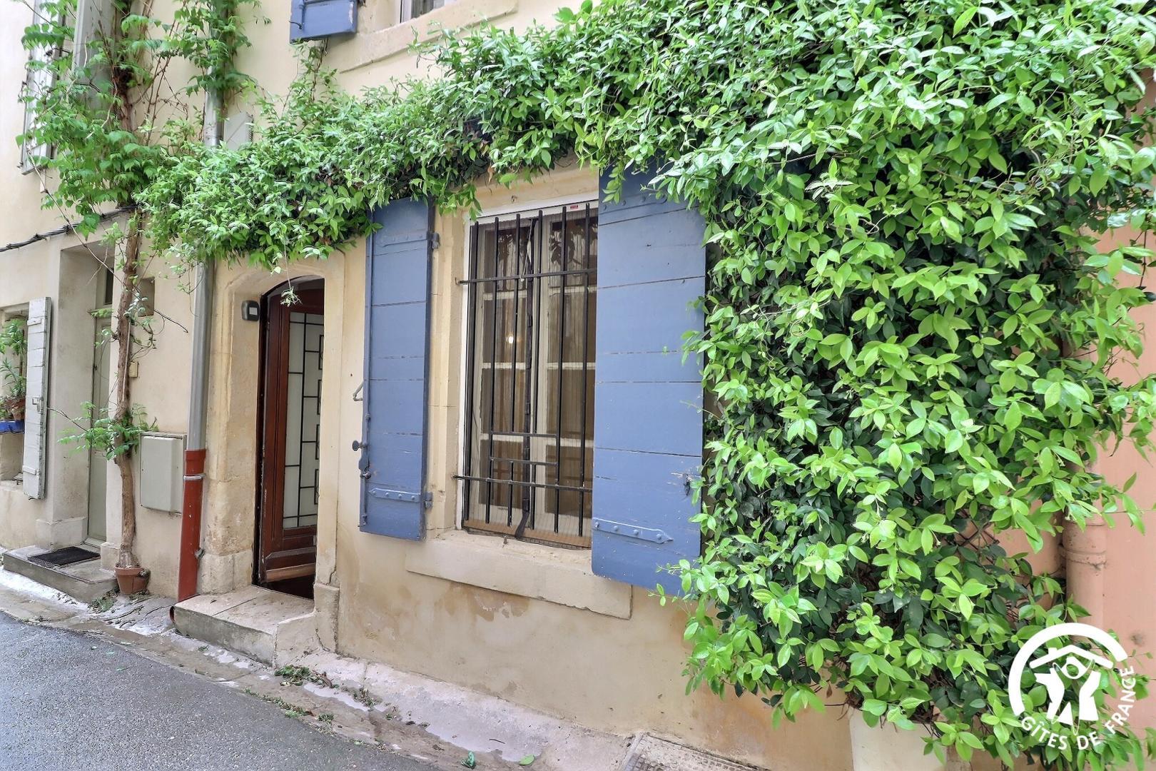La Maison aux Volets Bleus
