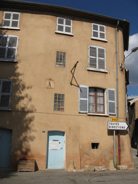 Cadran solaire Voltaire