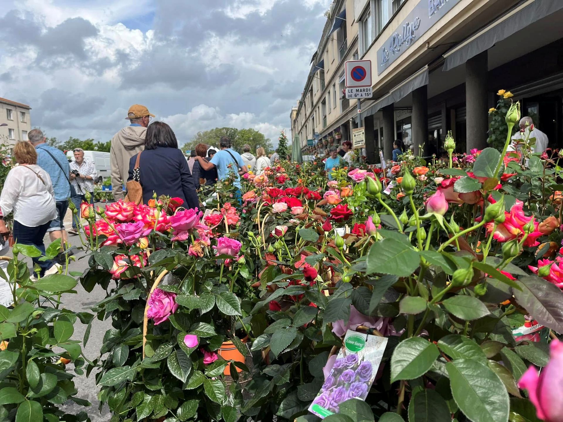 43ème Marché aux fleurs
