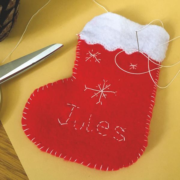 Botte de Noël brodée - Atelier Juniors dès 7 ans et Adultes