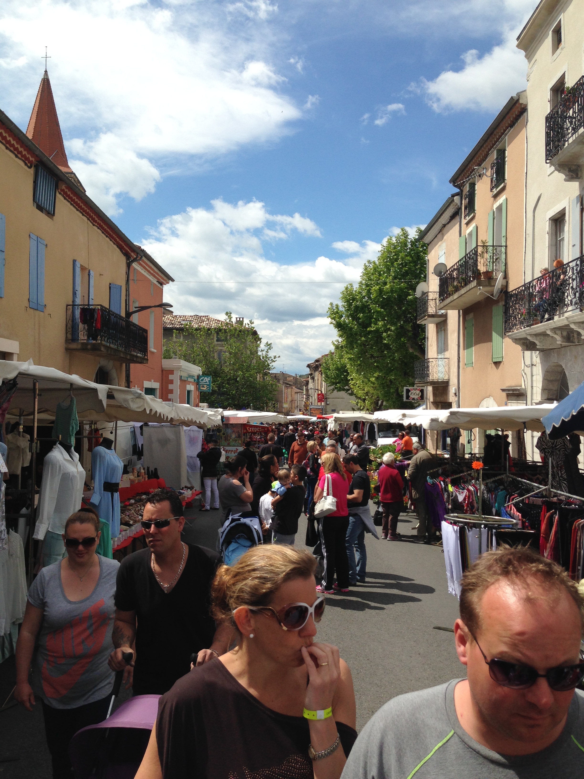 Marché hebdomadaire