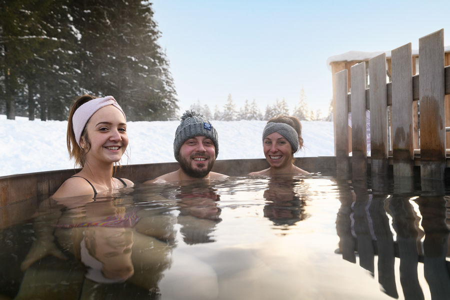 Espace bien-être : bains nordiques et sauna Espace bien-être : bains nordiques et sauna