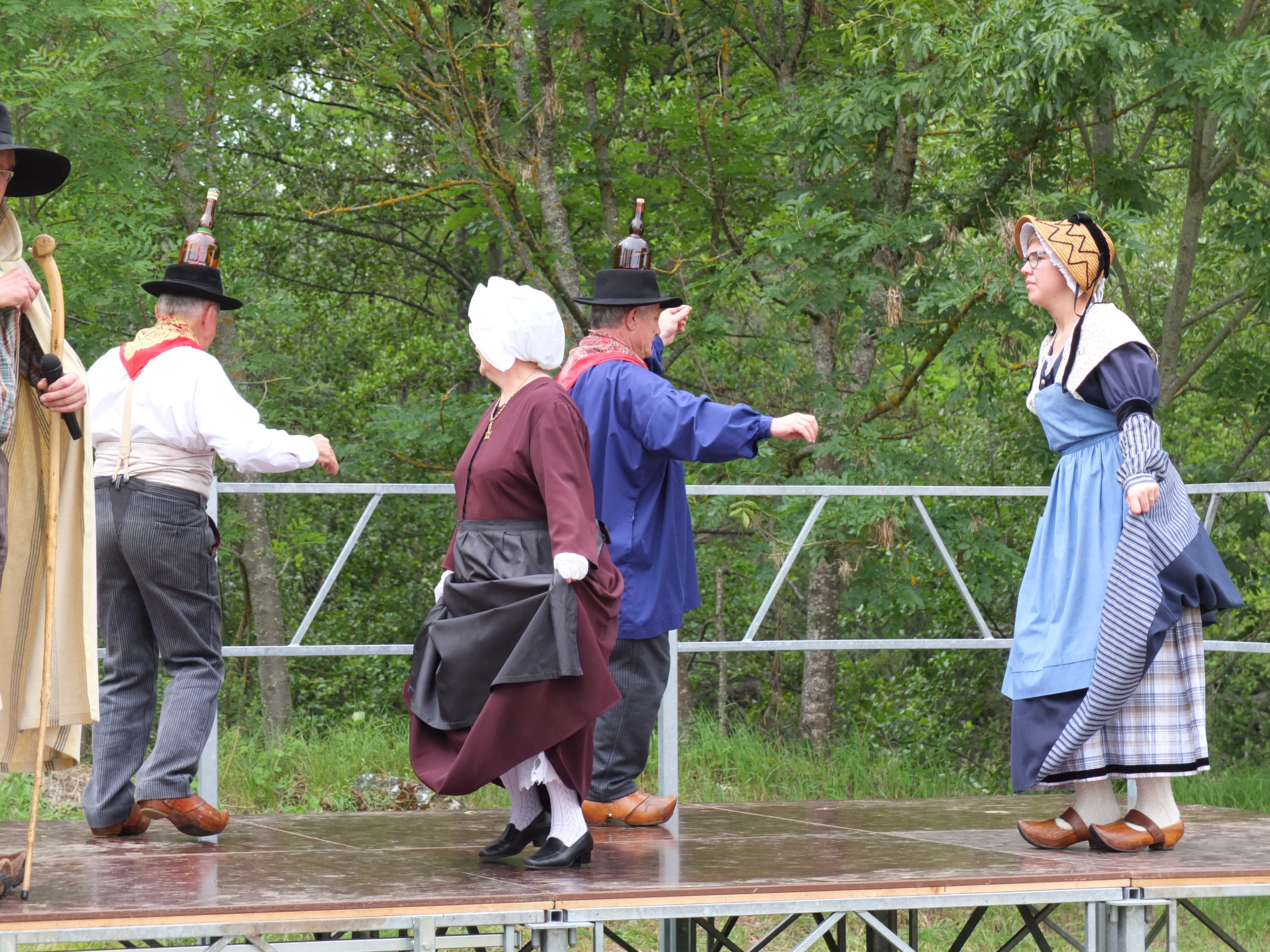 Danse et musique avec Les enfants de l'Auvergne