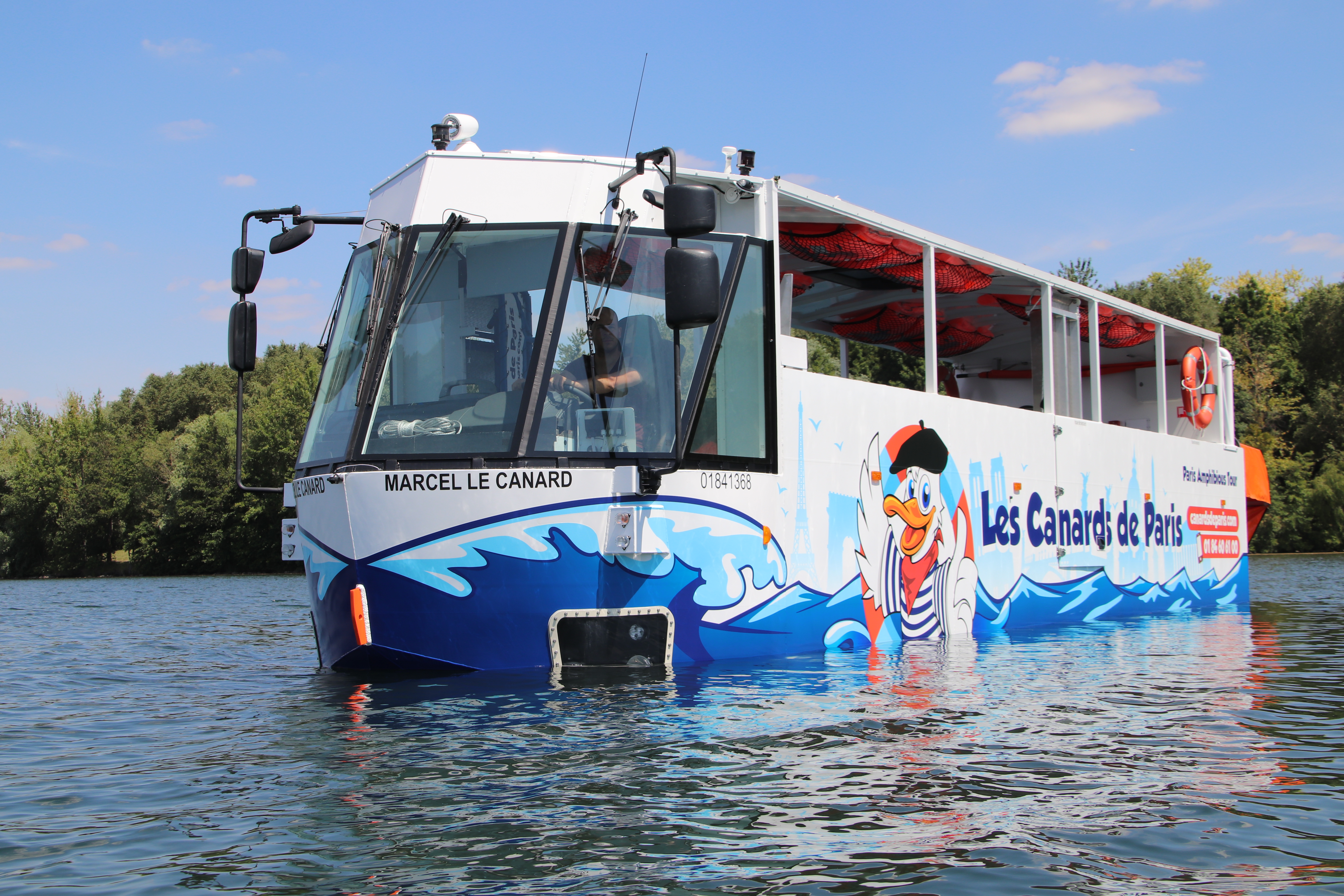 Marcel le canard, bus amphibie