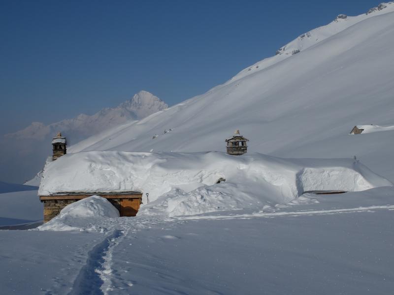 val-cenis-lanslevillard-refuge-vallonbrun-hiver
