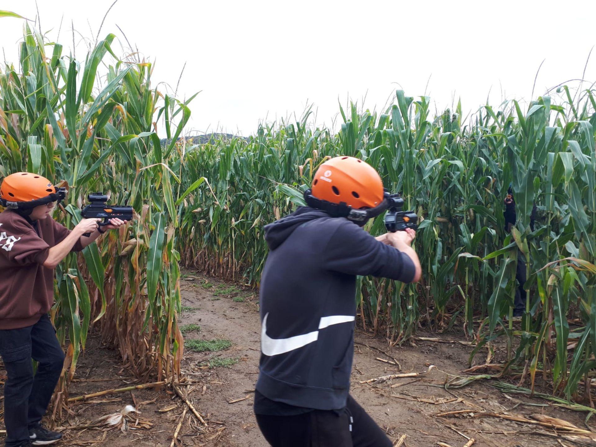 Ferme des delices foreziens,lasergame,jeux,equipes,labyrinthe,famille,amis,teambuilding,anniversaire,EJF-EVG,st cyr les vignes,Loire Forez 42