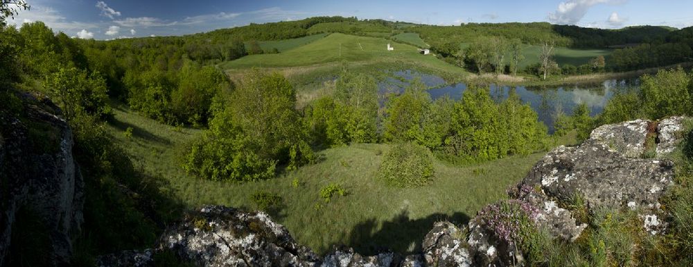 Espace Naturel Sensible Etang de Bas et Falaises de Ravières