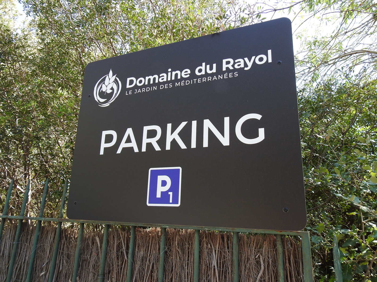 Parking P1 Domaine du Rayol