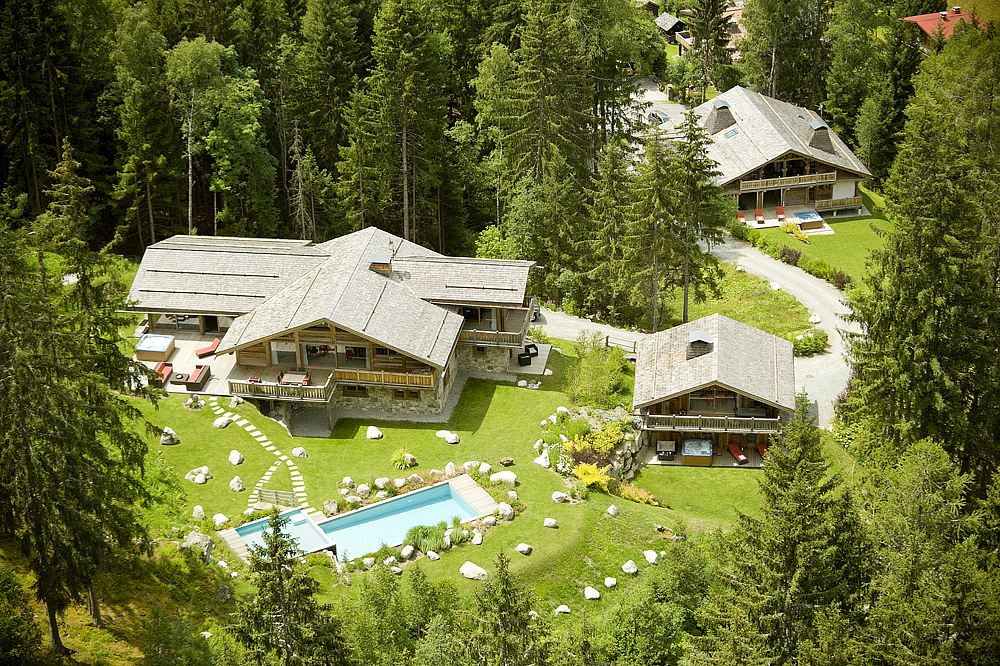 Amazon Creek Chalets — Meublés & Gîtes ruraux à Haute-Savoie
