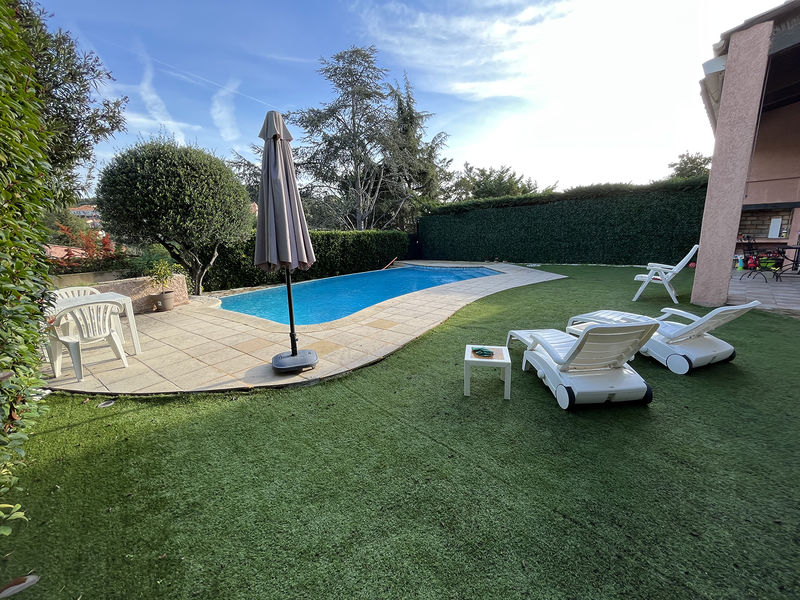 Location saisonnière - Villeneuve-Loubet