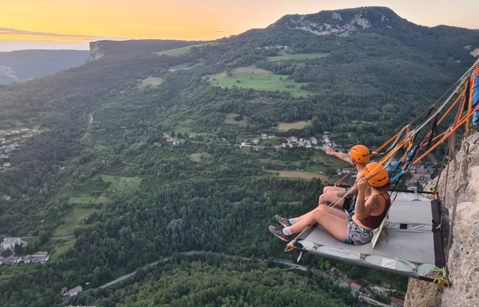 Nuit insolite en falaise_Tenay
